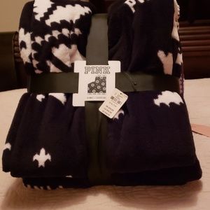 Pink blanket